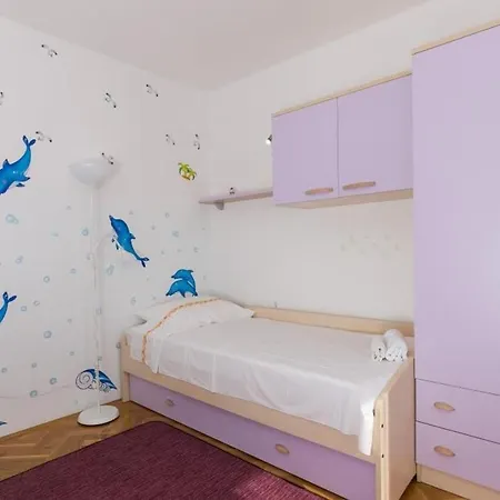 Oliva- Two Bedroom With Balcony And Sea View